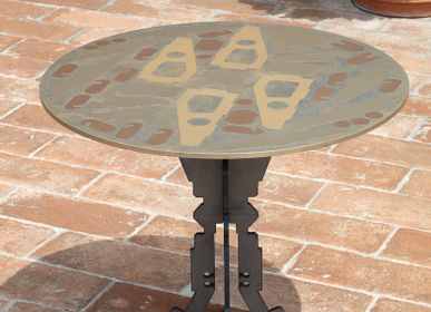 Coffee tables - Moonstone coffee table - NESTART SRL