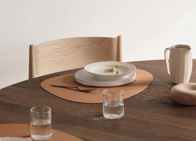 Table mat - CORE Dinner Mat Curve - LIND DNA