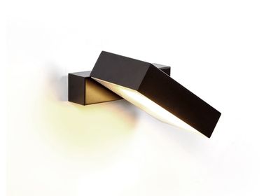 Wall lamps - DUAL orientable wall lamp 340 degrees - LUXCAMBRA
