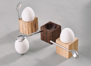 Kitchen utensils - Cube - Magnetic Egg Stand - CLAP DESIGN