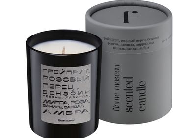 Objets design - Bougie parfumée noire -250 gr - design typographique rétro et emballage cadeau - FLAME MOSCOW