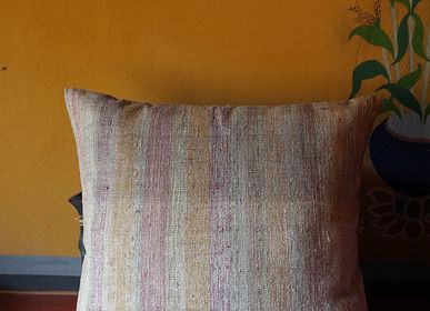 Fabric cushions - Cushion BRUNG - BHUTAN TEXTILES