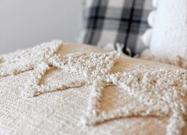 Fabric cushions - Tufted heavy cotton slub cushions - LA MAISON DE LILO