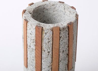 Vases - Collection d'urne et de vase en pierre ponce  - DESIGN COMMUNE