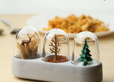 Everyday plates - Forest Ecology - Toothpick holder + Salt and Pepper Shaker - Kitchenware : Kitchen room Spice Cactus Dining and Tableware Party - QUALY DESIGN OFFICIAL