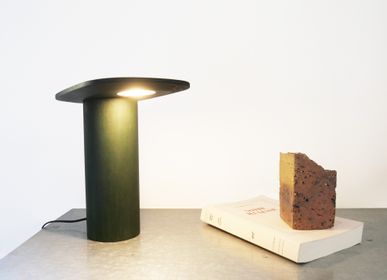 Objets design - Lampe à poser - Crane (petit modèle) - METAPOLY