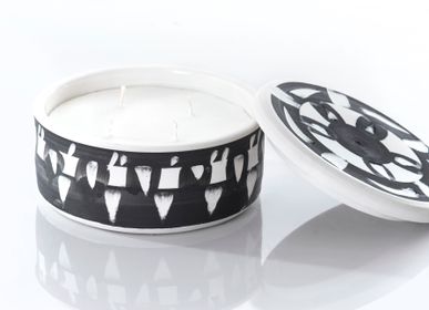 Candles - WAKS LINDOS Large Scented Candle (4 wicks) - WAKS CANDLES