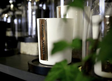 Home fragrances - WATER - scented candle 180g  - SAINTS ESPRITS
