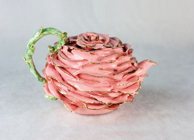 Ceramic - CINDERELLA TEA SERVICE, PINK AND GOLD, HANDMADE IN ITALY, 2021 - MOSCHE BIANCHE
