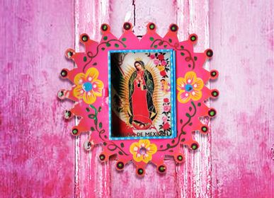 Other wall decoration - Decorative Devotional Shrine of Guadalupe - PINK PAMPAS