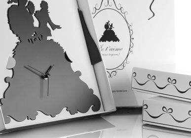 Decorative objects - Je t'aime (pour toujours) - Metal clock - FRANCESCO BRANDI