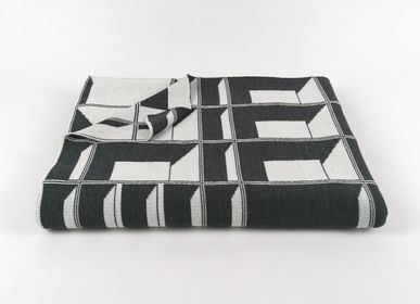 Throw blankets - Jacquard knitted blanket - BLOCK WINDOW #10 - KVP - TEXTILE DESIGN