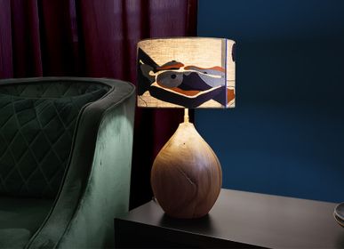 Objets design - Lampe Télia, abat-jour brodé - LOU DE PRAY