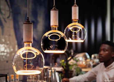 Lightbulbs for indoor lighting - LED FLOATING GLOBE 200 CLEAR GLASS - SEGULA LED LIGHTING