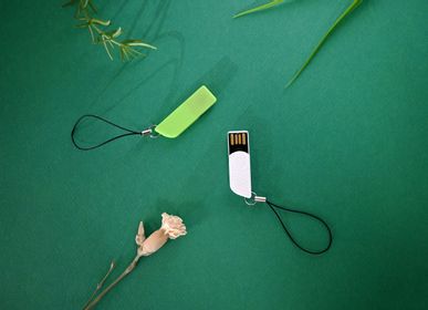 Other smart objects - KeyPop USB Flash Drive  - GREENDESK