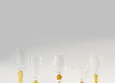 Art glass - Goblet Yellow - SOLUNA ART GROUP