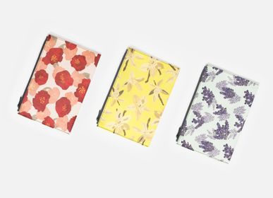 Clutches - Hanji paper pouch - Floral - KHJ STUDIO(KIM HYUNJOO STUDIO)