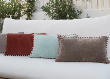 Fabric cushions - Avoriaz Velvet Cushion  - FEBRONIE