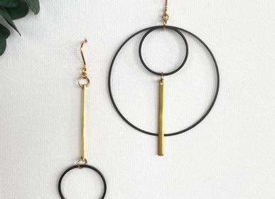 Jewelry - Asymmetric brass earrings. - NAO JEWELS