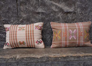 Fabric cushions - Cushion PARASOL & GOLDENFISH - BHUTAN TEXTILES