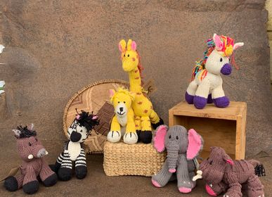 Soft toy - Giraffe, Bush Baby, Cotton - KENANA KNITTERS LTD.