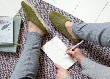 Chaussures - Pantoufles — Commerce équitable — Fait main en laine — Design danois — Fabriqué au Népal - EGOS COPENHAGEN