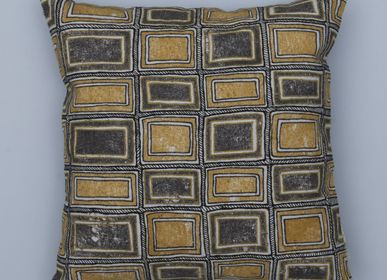 Coussins - Embroidered cushions  - NEERU KUMAR