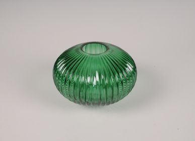 Vases - Vase en verre vert D16cm H10.5cm - LE COMPTOIR.COM