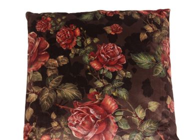Cushions - Cushion 45x45 cm Red rose on black - DUTCH STYLE BAROQUE COLLECTION