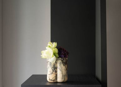 Decorative objects - MENSA CANDLEHOLDER, FLOWER VASE - OOUMM