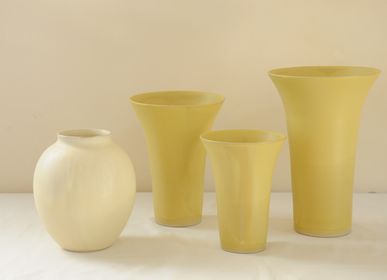 Vases - Vases jaunes - CHRISTIANE PERROCHON