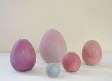 Vases - Egg vases in pink and violet - CHRISTIANE PERROCHON