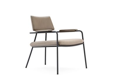 Chairs for hospitalities & contracts - Stranger Armchair - DOMKAPA