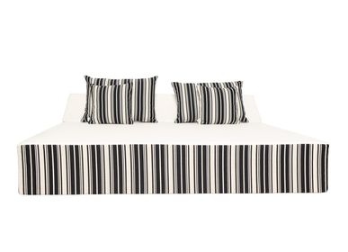 Beds - LA CROISIERE S'AMUSE | Beach and Poolside bed - COZIP