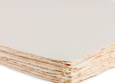 Papeterie - Portefeuille (3 ½ x 5 pouces) feuilles de papier faites à la main - en vrac - OBLATION PAPERS AND PRESS