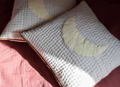 Comforters and pillows - Moon pillow - BONGUSTA