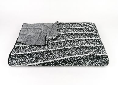 Throw blankets - Jacquard knitted blanket - TEXTURED BLENDER #3 - KVP - TEXTILE DESIGN