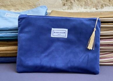 Clutches - Blue Velvet Pouch - L'ATELIER DES CREATEURS