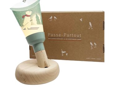 Design objects - Beech wood base for the Passe-Partout lamp - POLOCHON & CIE
