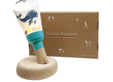 Decorative objects - Nomad Lamp “Passe-Partout” Lagoon - MAISON POLOCHON