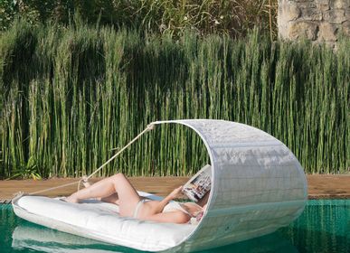 Outdoor pools - VAURIEN floating lounger - DVELAS