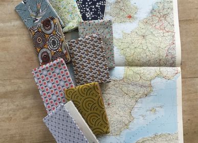 Objets design - Protège-passeport européen - SAGUITA