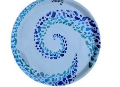 Customizable objects - 33 cm pizza plates in hand painted porcelain, customizable with the name of the restaurant - CERASELLA CERAMICHE