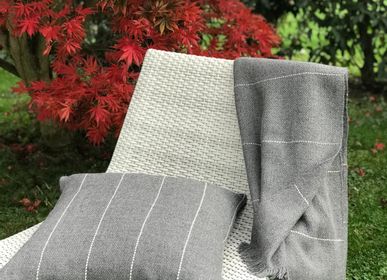 Homewear - WARA Blanket - T'RU SUSTAINABLE HANDMADE