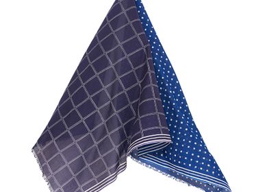 Foulards et écharpes - Mountain Blue scarf - HELLEN VAN BERKEL HEARTMADE PRINTS