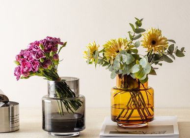 Vases - Petit vase design rétro moderne, couleur gris foncé, TYLER07GR - ELEMENT ACCESSORIES