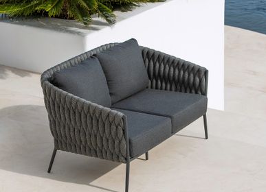 Canapés - Fortuna Socks Sofa 2 Seater - JATI & KEBON