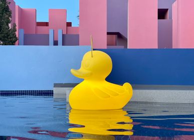 Pools - XL FLOATING LAMP - THE DUCK DUCK - YELLOW - GOODNIGHT LIGHT