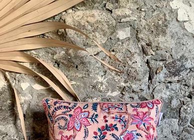 Coussins textile - Housse de coussin à fleurs rose Anya - TERRE AMBRÉE