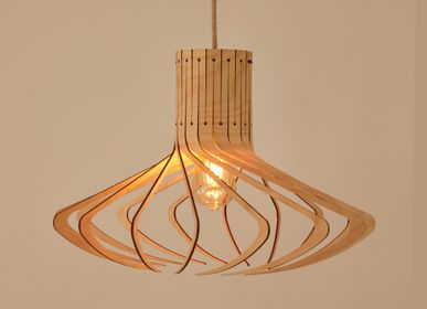 Objets de décoration - PÜNTASKALDAZÖL - Lampe à suspendre - PIATONI LIGHTING